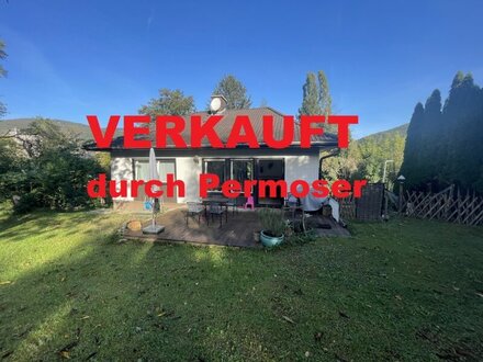 gepflegter Fertigteilbungalow mit großem Garten und Garage zu verkaufen