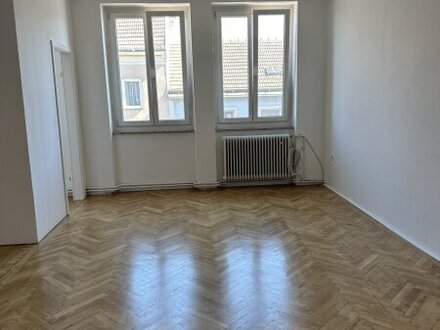 Großes Wohnvergnügen: Moderne 3 Zimmer Wohnung in Gmünd !