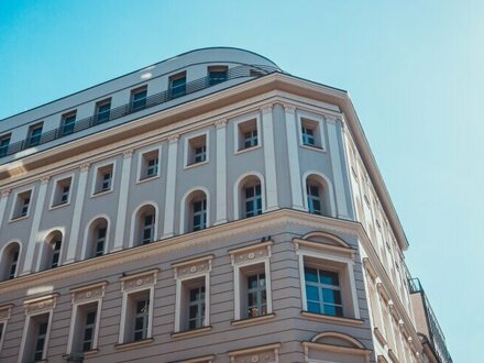 Großartiges Zinshaus mit Ausbaupotential in Josefstadt