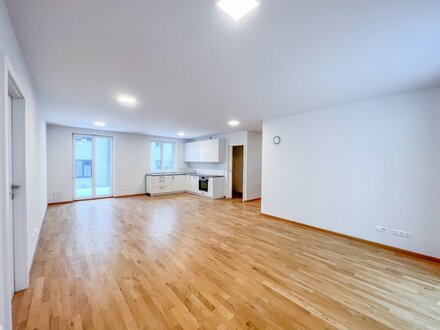 ERSTBEZUG, Gartenwohnung mit 4 Zimmer, 121,50 m2 Wohnfläche und 47,84 m2 Garten und 2 Terrassen in Untermauerbach in ab…