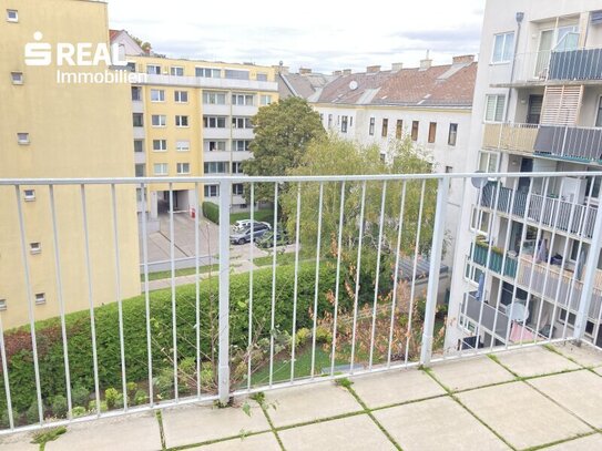 nette 2-Zimmer-Maisonette-Wohnung mit Terrasse und nagelneuer Küche