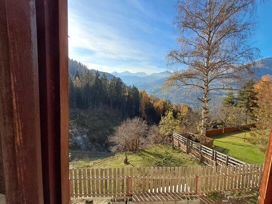 Renovierungsbedürftiges Einfamilienhaus mit herrlichem Panoramablick in Fendels / Tirol