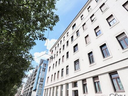 Nächst HAUPTBAHNHOF! Zentral begehbarer Altbau im 4. Liftstock mit Weitblick