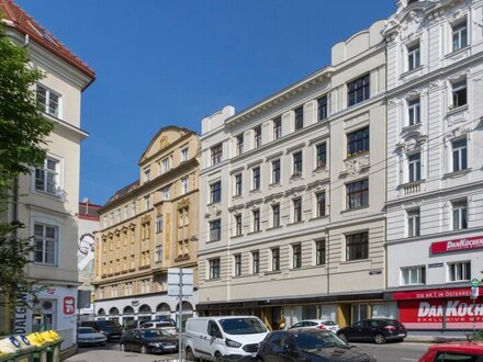 Bezugsfertiger Altbau! Südostseitige 2-Zimmer-Wohnung auf Gumpendorfer Straße