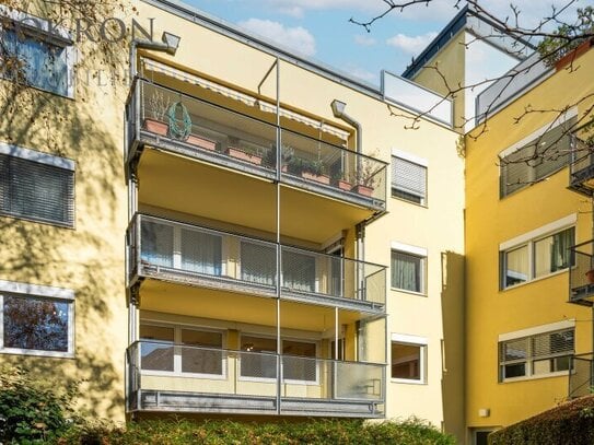 Auf dem eigenen Balkon die wärmende Sonne genießen in großzügiger Familienwohnung