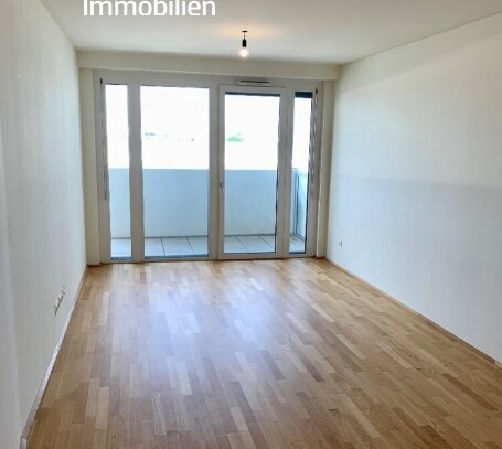 BESTENS EINGETEILTE 3 ZIMMER MIT LOGGIA UND BALKON AM GRÜNEN PRATER