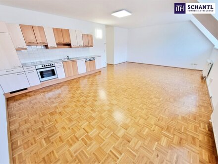 Worauf warten Sie noch? Traumhafte Wohnung im Dachgeschoss + Tolle Infrastruktur und Anbindung + Grüner Innenhof + Ruhe…