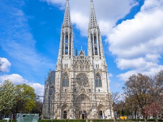 Wunderschönes, sonniges Altbaubüro in Palaishaus hinter der Votivkirche***unbefristet***