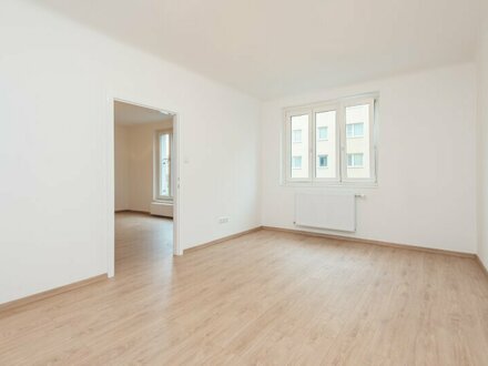 Günstig - Sehr helle 2-Zimmer Wohnung direkt am Reumannplatz - wahlweise mit 8% Rendite!