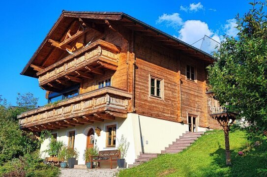 alpine sensation: Tradition trifft Moderne im Traumhaus für Sie