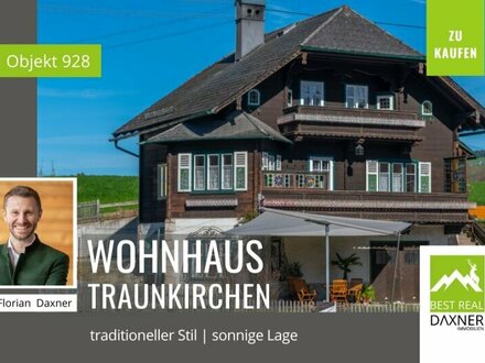 Liebliches Wohnhaus mit traditionellem Stil in Traunkirchen