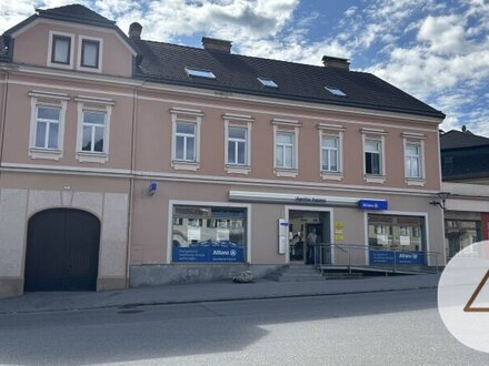 2 Zinshäuser mit 7 Wohnungen - 2 Geschäftslokalen - 2 Rohdachböden mit Ausbaupotenzial !