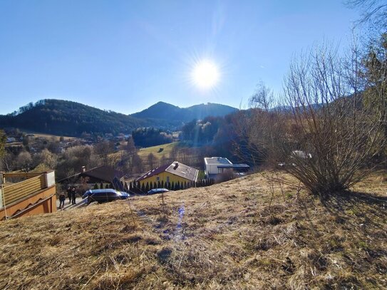 Exklusives Wohngrundstück in Kapfenberg - Sonnenhangsiedlung: Ruhelage, Sonnige West-Ausrichtung und Unverbaubarer Ausb…