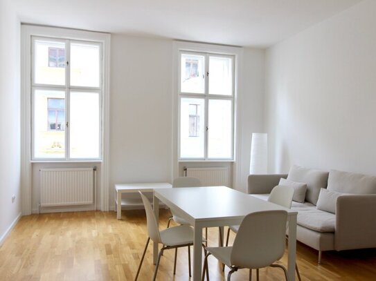 Lichtdurchflutete, neu möblierte 2-Zimmer-Altbauwohnung - Nähe Mariahilfer Straße