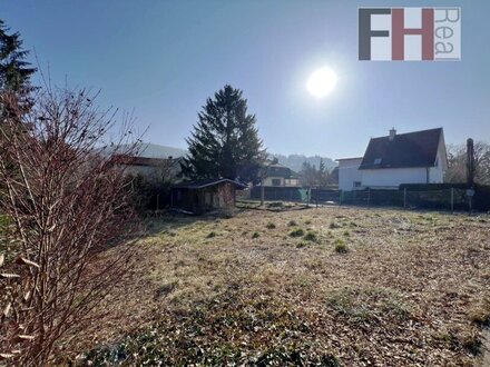 Sonniges Baurechtsgrundstück in Hadersdorfer Ruhelage!