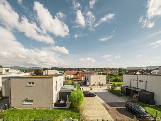 BEZUGSFERTIG! 2 Zimmer Wohnung mit Balkon in Seekirchen