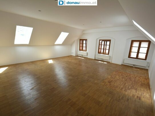 Stadthaus in bester Lage von Krems-Stein mit 7 Zimmern und hochwertiger Ausstattung für nur 699.000,00 €!