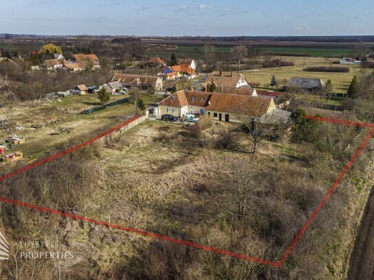 Schönes Einfamilienhaus mit großem Garten