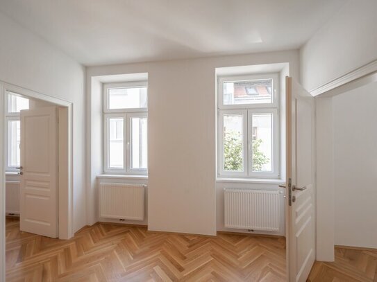 ++NEU++ Fantastischer 2-Zimmer Altbau-ERSTBEZUG! Hofruhelage!!