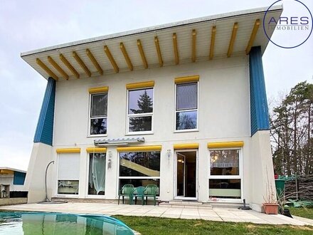 Ein Haus der Extraklasse: Pultdachhaus in romantischer Lage in Brand-Nagelberg!