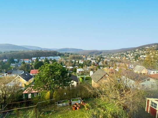 Bergfeeling pur! Traumhaftes Aussichtspanorama am Gipfel des Wolfersberges