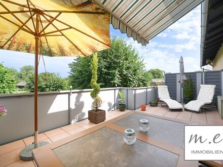TOP ANGEBOT! Wunderbare Wohnung, großzügige Terrasse und Ausblick ins Grüne