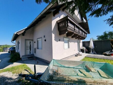 Zweifamilienhaus mit flexibler Gestaltungsmöglichkeit