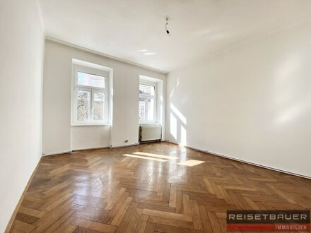 Zentrale Lage und historischer Charme I Sanierungsbedürftige Altbauwohnung mit Potential zur individuellen Gestaltung