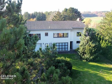 großzügige LANDVILLA in ruhiger Lage mit großem Garten, möbliert, in Mannersdorf zu kaufen