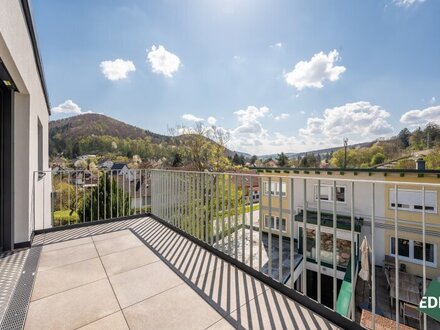 Schöne 2-Zimmer-Wohnung mit ca. 10 m² Westbalkon