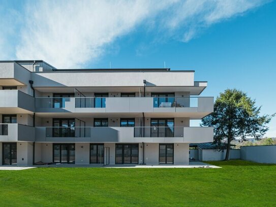 2 Zimmer Wohnung mit Balkon in Morzg