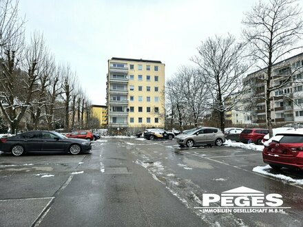 PKW-Stellplatz in Stadtlage Parsch