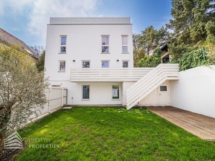 Lichtdurchflutete Doppelhaushälfte mit Dachterrasse und Garten am Waldrand in Neustift, nähe AIS