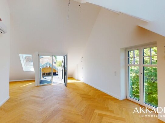 Traumhafte Dachwohnung im Hietzinger Cottage I Altbaujwel