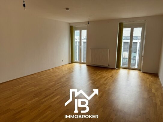 Großzügige 2-Zimmer-Wohnung beim Landestheater mit Balkon zu vermieten!