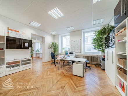 Großzügiges 4-Zimmer Büro mit 4-Zimmer Wohnung, Nähe Steiner Tor