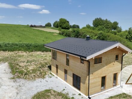 Holzhaus! Tierhaltung möglich!