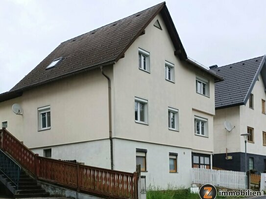 Krumbach: Schönes Einfamilienhaus mit Garten in sonniger Lage