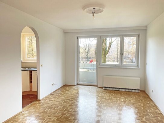 Aigen - Charmante 2-Zimmer-Wohnung mit Loggia