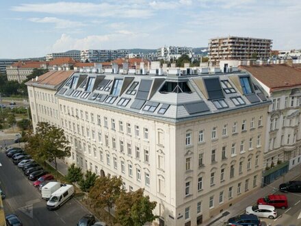 Qualität ist kein Zufall | Dachgeschoßwohnung nahe Schönbrunn mit großzügiger Innenhofterrasse | ERSTBEZUG