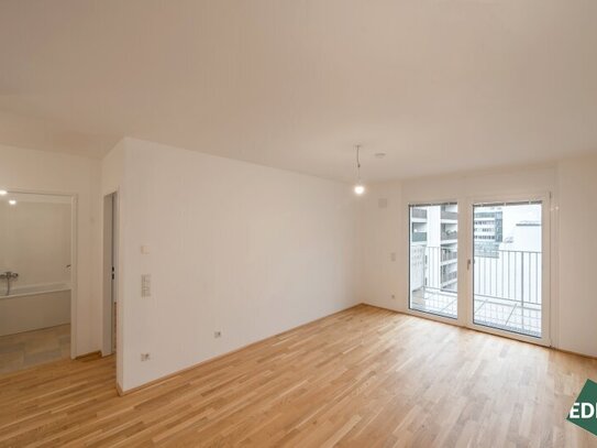 IU – Helle 3-Zimmer-Wohnung mit Balkon (ab sofort verfügbar)