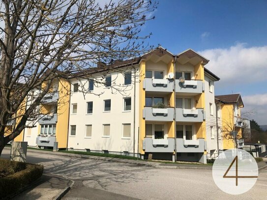 Pärchen oder Single Wohnung mit Loggia und Garagenplatz - Provisionsfrei!