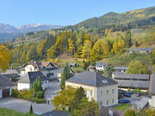 Firmensitz/Seminare/Schule mit Halle bei Reichenau an der Rax