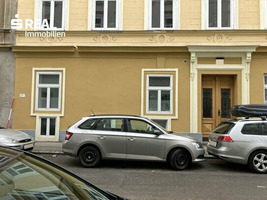 4 Zimmer-Wohnung mit WG-Eignung in zentraler Lage