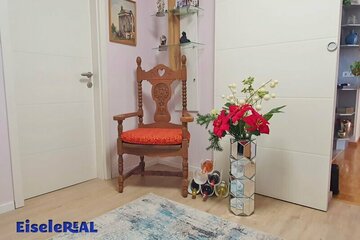 TOTAL Saniert – 3 Zimmer – Loggia - Ruhelage