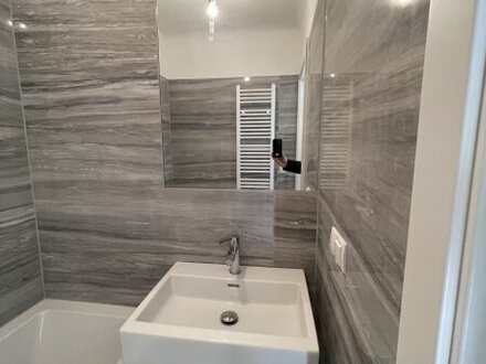 PENTHOUSE LIVING - TRAUMHAFTER WIENBLICK VON EINER DER DREI RIESEN TERRASSEN - ERSTBEZUG. - WOHNTRAUM