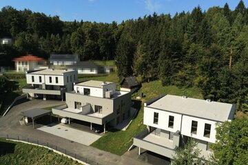 Erstbezug Penthouse mit Kellerstöckl im Garten und großzügiger Terrasse Top B-W3