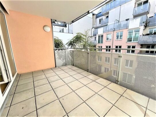 TOPGEPFLEGTE 51 m2 NEUBAU MIT 10 m2 LOGGIA, Wohnküche, 1 Zimmer, Wannenbad, Parketten, 2. Liftstock, Hofruhelage, Seide…