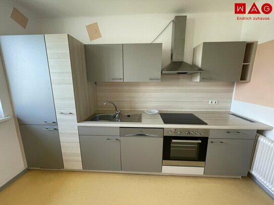 Charmante 2-Raum Wohnung mit Balkon und Küche!