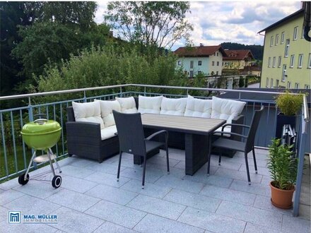 Zentrale, schicke 2-Zimmer-Terrassen-Wohnung in Obertrum